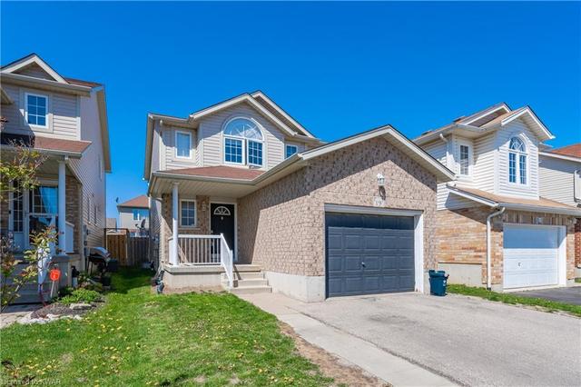 19 Cannes Street, House detached with 3 bedrooms, 2 bathrooms and 3 parking in Kitchener ON | Image 3