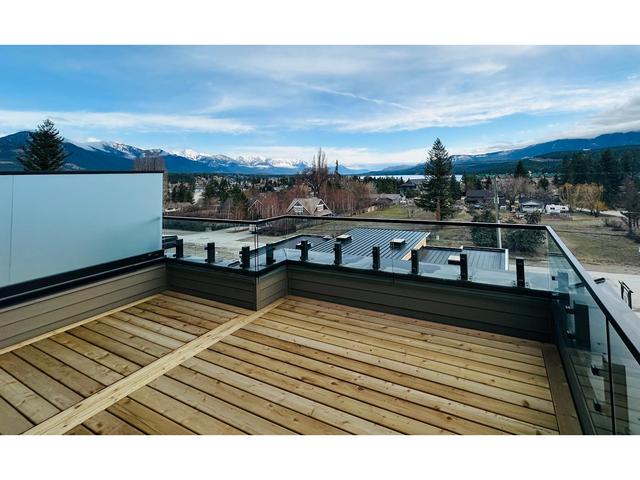 303 - 514 14th Street, House attached with 3 bedrooms, 3 bathrooms and 3 parking in Invermere BC | Image 36