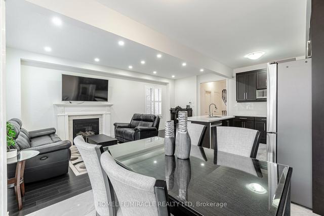 88 Humphery St, House semidetached with 3 bedrooms, 3 bathrooms and 2 parking in Hamilton ON | Image 2
