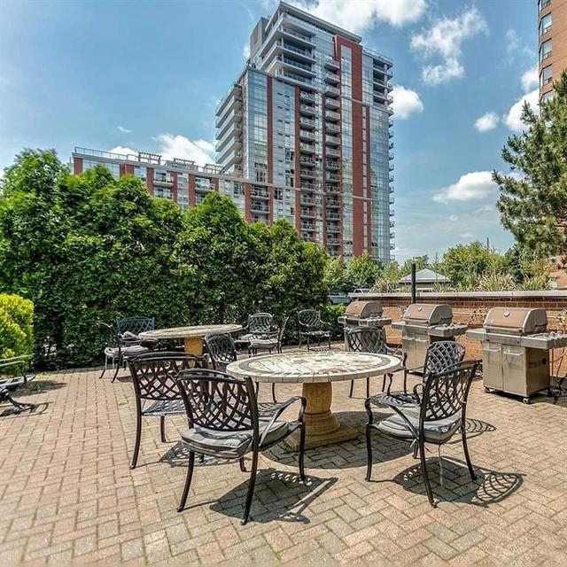 304 - 1270 Maple Crossing Boulevard, Condo with 2 bedrooms, 1 bathrooms and null parking in Burlington ON | Image 2