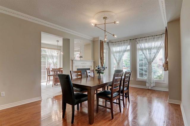 52 Medoc Pl, House detached with 5 bedrooms, 5 bathrooms and 6 parking in Vaughan ON | Image 40