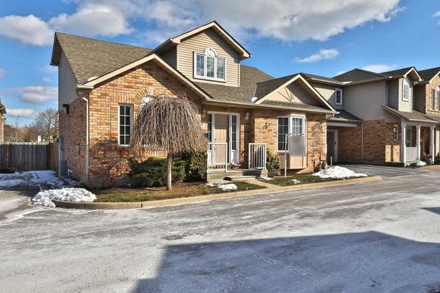 8 - 5030 New St, Townhouse with 3 bedrooms, 2 bathrooms and 2 parking in Burlington ON | Image 12