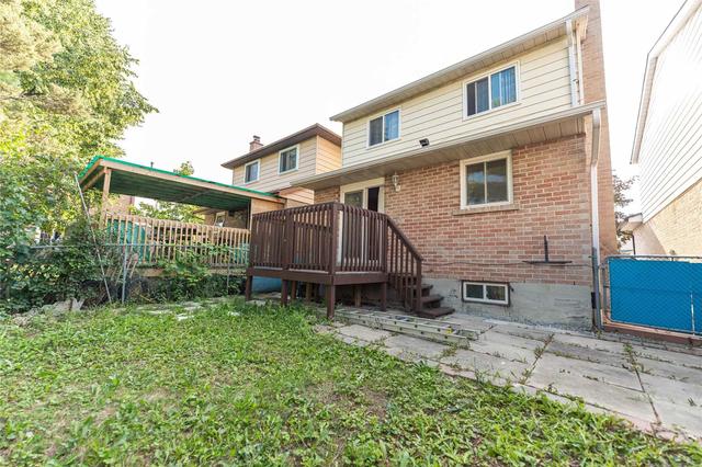 5 Evangeline Crt, House detached with 3 bedrooms, 3 bathrooms and 4 parking in Toronto ON | Image 21