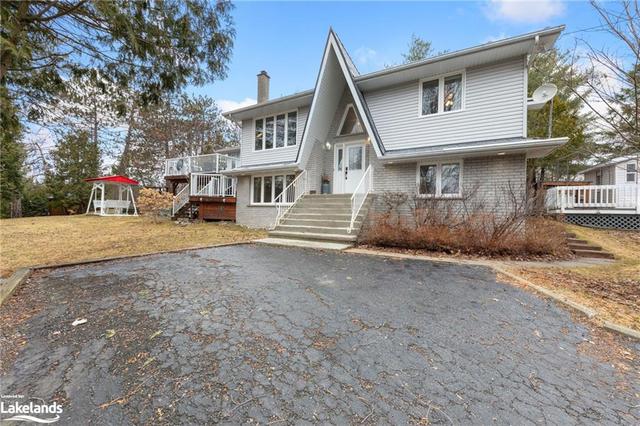 34 Island Road W, House detached with 3 bedrooms, 2 bathrooms and 7 parking in St. Charles ON | Image 5