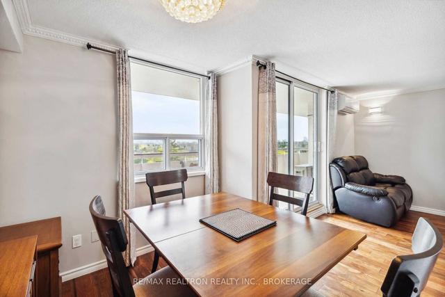 901 - 1 Royal Orchard Blvd, Condo with 3 bedrooms, 2 bathrooms and 1 parking in Markham ON | Image 5