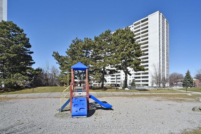1612 - 1360 York Mills Rd, Condo with 3 bedrooms, 2 bathrooms and 1 parking in Toronto ON | Image 29