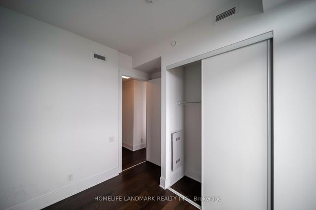 5101 - 50 Charles St E, Condo with 2 bedrooms, 2 bathrooms and 1 parking in Toronto ON | Image 9