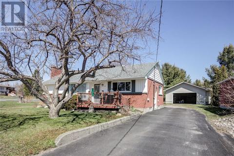 118 Cranbrook Crescent, Sudbury, ON, P3E2N3 | Card Image