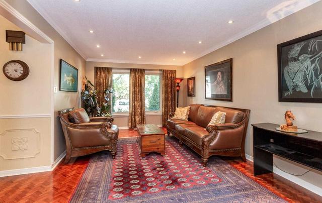 72 Jaffa Dr, House detached with 4 bedrooms, 3 bathrooms and 4 parking in Brampton ON | Image 36