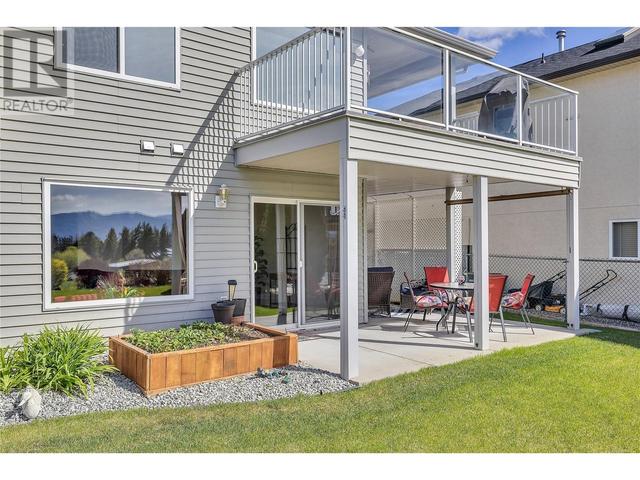 2577 Bridlehill Court, House detached with 4 bedrooms, 3 bathrooms and 4 parking in West Kelowna BC | Image 36