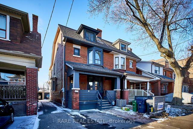 216 Oakwood Ave, House semidetached with 5 bedrooms, 4 bathrooms and 3 parking in Toronto ON | Image 1