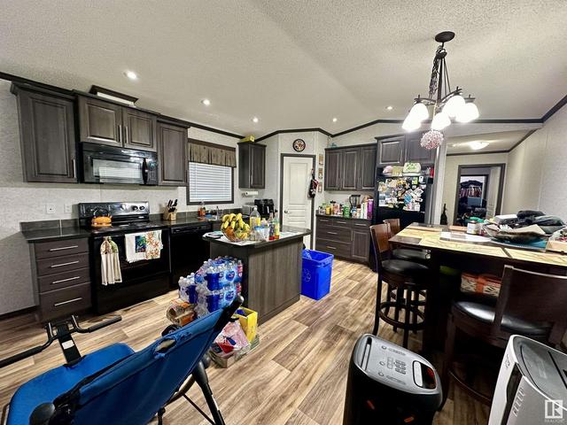 32 Pleasantview Mhp, Home with 3 bedrooms, 2 bathrooms and null parking in Drayton Valley AB | Image 15