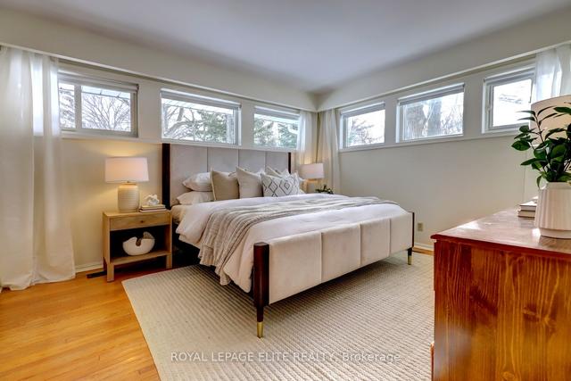 30 Ashford Dr, House detached with 3 bedrooms, 3 bathrooms and 8 parking in Toronto ON | Image 10