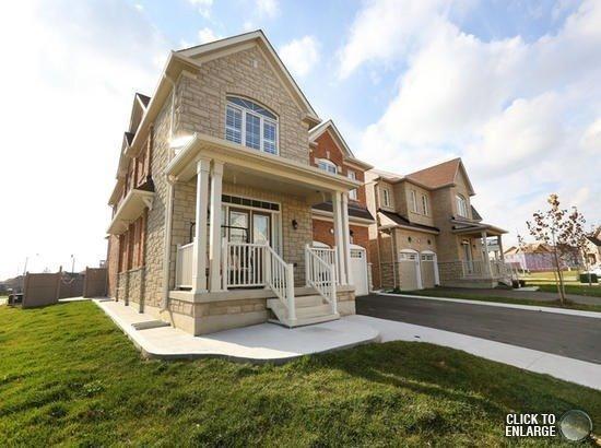 8 Timbercove Rd, House detached with 5 bedrooms, 4 bathrooms and 4 parking in Brampton ON | Image 3