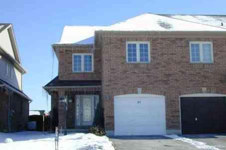 81 Quarry Edge Dr, House attached with 3 bedrooms, 3 bathrooms and 3 parking in Brampton ON | Image 1