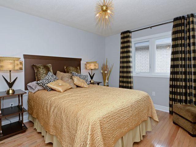 91 Kings Cres, House detached with 4 bedrooms, 3 bathrooms and 2 parking in Ajax ON | Image 11