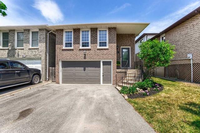 579 Hayward Cres, House detached with 4 bedrooms, 3 bathrooms and 5 parking in Milton ON | Image 1