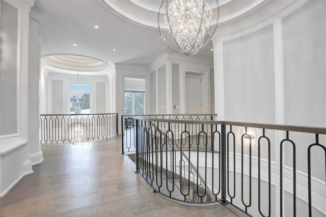 8 Cavalier Cres, House detached with 6 bedrooms, 8 bathrooms and 11 parking in Vaughan ON | Image 18