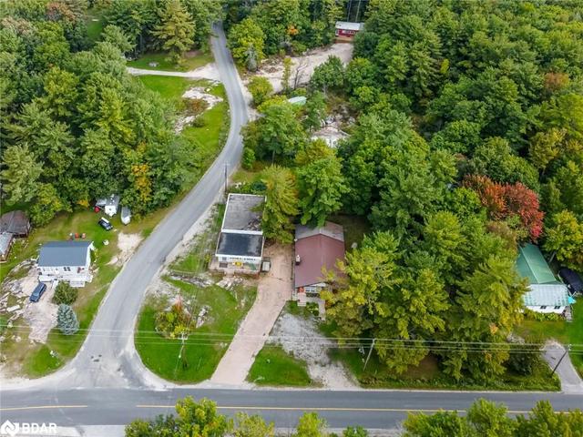 2512 Honey Harbour Road, House detached with 3 bedrooms, 1 bathrooms and 16 parking in Georgian Bay ON | Image 13