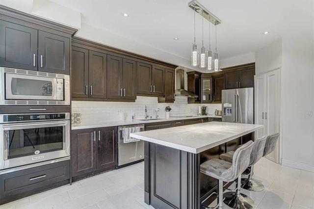 792 Glenbrook Ave, House detached with 5 bedrooms, 5 bathrooms and 5 parking in Burlington ON | Image 3