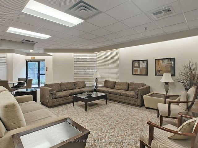 806 - 30 Holly St, Condo with 2 bedrooms, 2 bathrooms and 1 parking in Toronto ON | Image 24