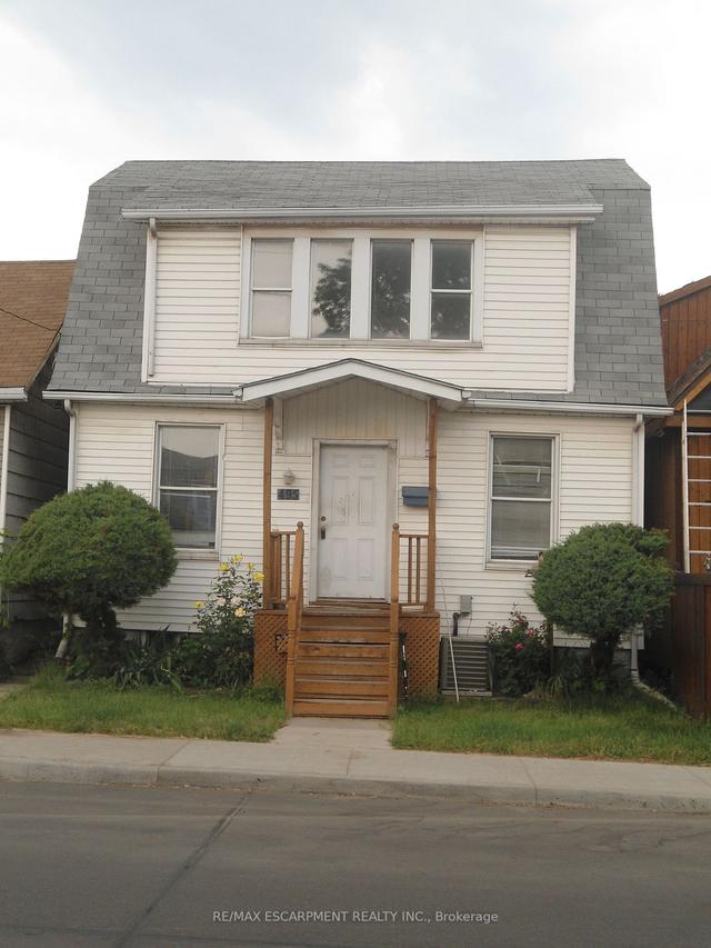 495 Ferguson Ave N, House detached with 3 bedrooms, 3 bathrooms and 0 parking in Hamilton ON | Image 1