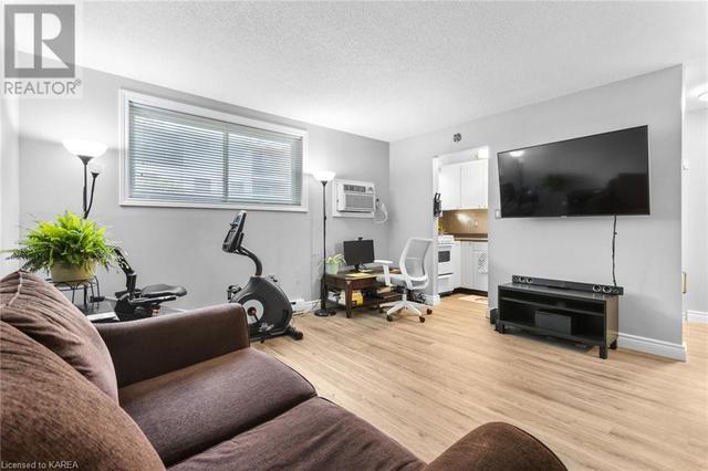 101 - 1000 Pembridge Crescent, Condo with 1 bedrooms, 1 bathrooms and 1 parking in Kingston ON | Image 14