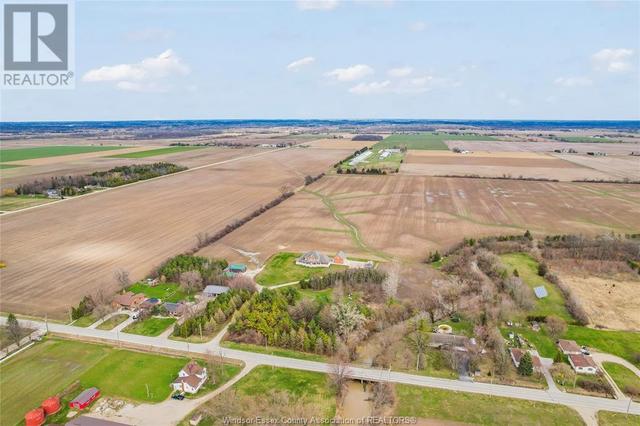3705 Concession Rd 3, House detached with 5 bedrooms, 4 bathrooms and null parking in Amherstburg ON | Image 47