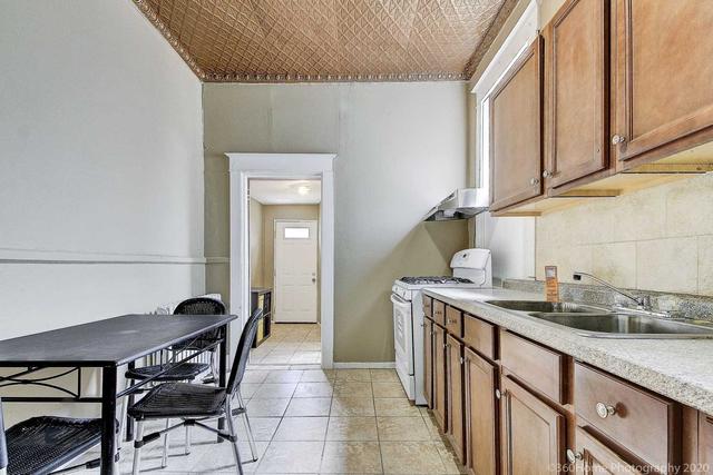 unit #5 - 1957 Queen St E, House detached with 2 bedrooms, 1 bathrooms and 0 parking in Toronto ON | Image 2