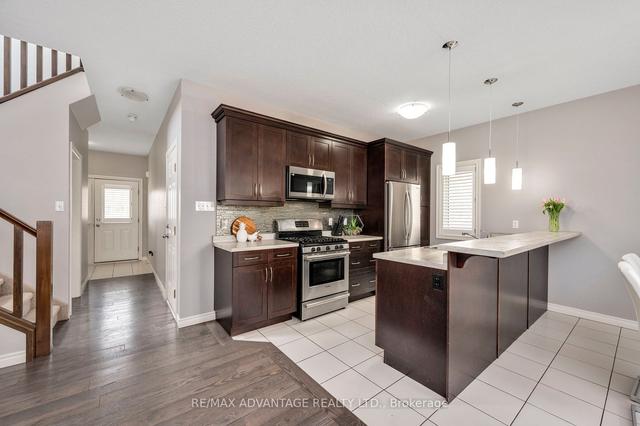 10 - 960 Bitterbush Cres, Condo with 3 bedrooms, 4 bathrooms and null parking in London ON | Image 36