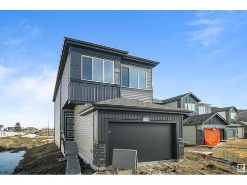 17359 99 St Nw, House detached with 3 bedrooms, 2 bathrooms and null parking in Edmonton AB | Card Image