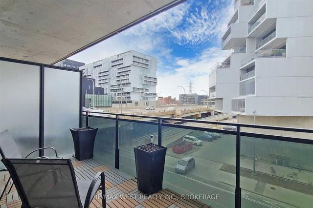 310 - 21 Lawren Harris Sq, Condo with 1 bedrooms, 1 bathrooms and 0 parking in Toronto ON | Image 11