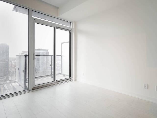 2308 - 19 Western Battery Rd, Condo with 2 bedrooms, 2 bathrooms and 1 parking in Toronto ON | Image 4