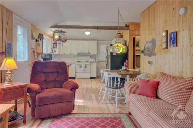1145 Pine Path Private, House detached with 3 bedrooms, 1 bathrooms and 4 parking in North Frontenac ON | Image 16