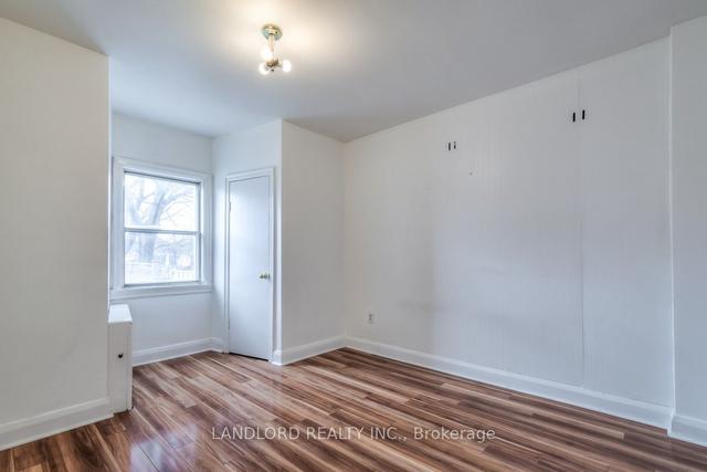 65 Manitoba St, House semidetached with 2 bedrooms, 2 bathrooms and 2 parking in Toronto ON | Image 2