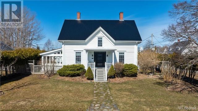 62 Sophia Street, House detached with 3 bedrooms, 2 bathrooms and null parking in Saint Andrews NB | Image 2