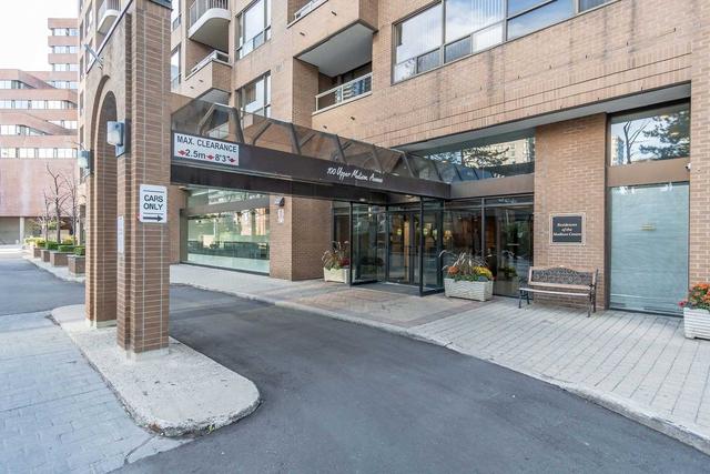 1201 - 100 Upper Madison Ave, Condo with 2 bedrooms, 2 bathrooms and 1 parking in Toronto ON | Image 12