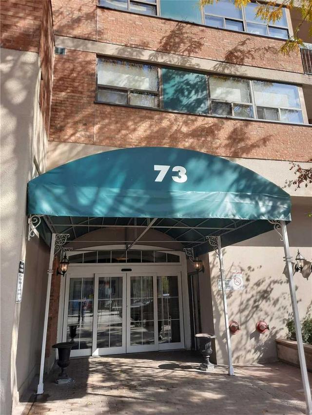 733 - 73 Mccaul St, Condo with 2 bedrooms, 1 bathrooms and 0 parking in Toronto ON | Image 1