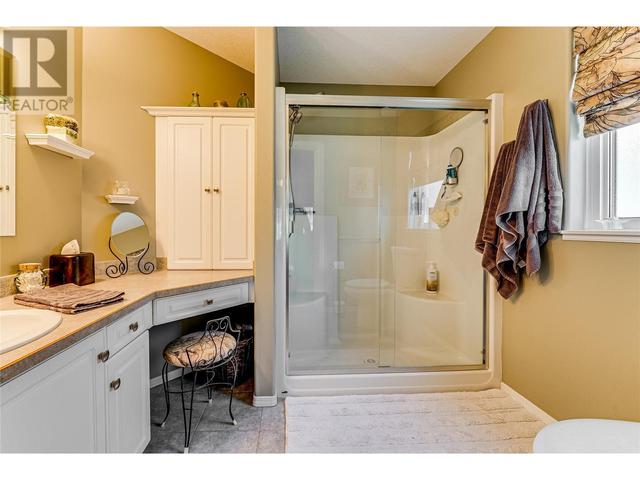 648 6th Avenue, House detached with 3 bedrooms, 2 bathrooms and 5 parking in Okanagan (Part) 1 BC | Image 19