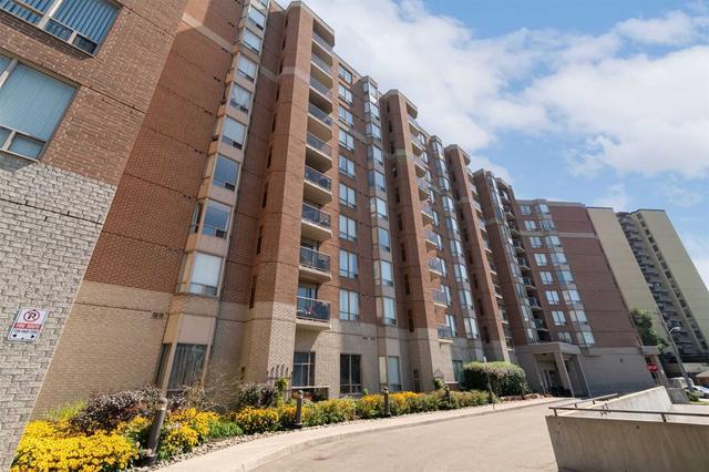 214 - 2088 Lawrence Ave, Condo with 1 bedrooms, 1 bathrooms and 1 parking in Toronto ON | Image 1