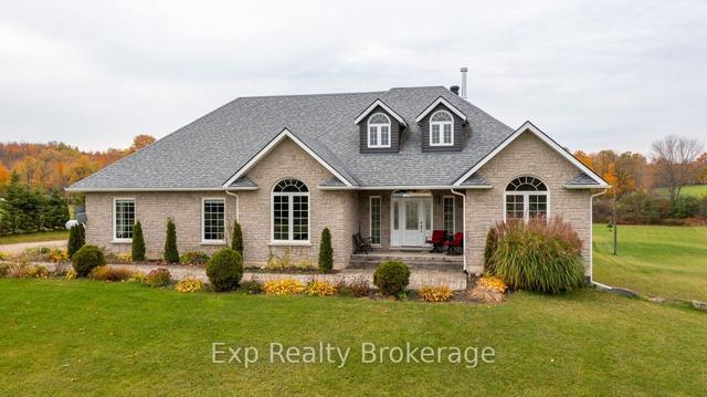 315716 Highway 6, House detached with 4 bedrooms, 3 bathrooms and 10 parking in Chatsworth ON | Image 1