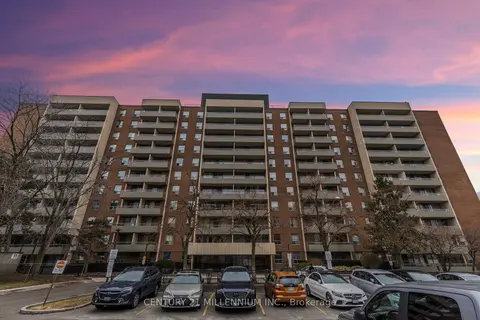 601 - 19 Four Winds Dr, Condo with 2 bedrooms, 1 bathrooms and 1 parking in Toronto ON | Card Image