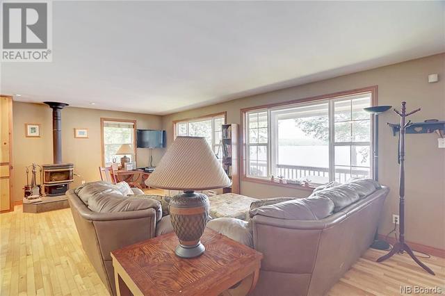 106 Cattail Lane, House detached with 2 bedrooms, 1 bathrooms and null parking in Wickham NB | Image 9