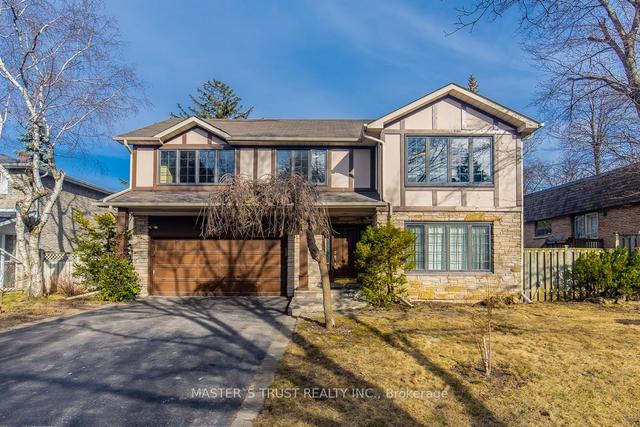 153 Banbury Rd, House detached with 4 bedrooms, 4 bathrooms and 6 parking in Toronto ON | Image 1