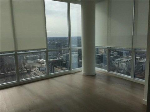 Ph02 - 25 Capreol Crt, Condo with 3 bedrooms, 4 bathrooms and 2 parking in Toronto ON | Image 8