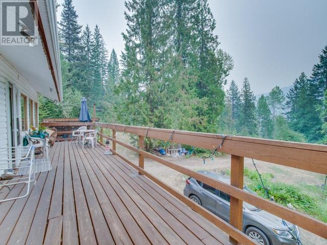 2373 Mabel Lake Road, House detached with 3 bedrooms, 3 bathrooms and null parking in North Okanagan F BC | Image 26
