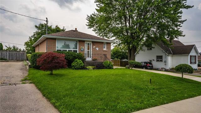 249 Elgin St, House detached with 3 bedrooms, 1 bathrooms and 4 parking in Brantford ON | Image 15