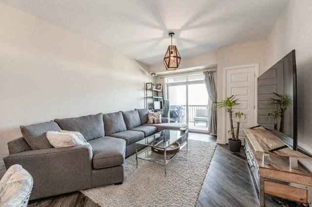619 - 610 Farmstead Dr, Condo with 2 bedrooms, 2 bathrooms and 2 parking in Milton ON | Image 8