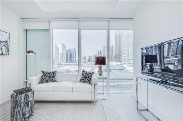 1103 - 8 The Esplanade St, Condo with 0 bedrooms, 1 bathrooms and 0 parking in Toronto ON | Image 6