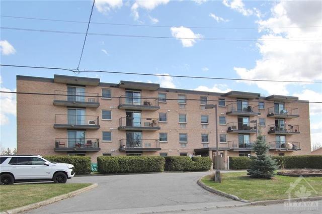408 - 206 Woodward Street, Condo with 2 bedrooms, 1 bathrooms and 1 parking in Carleton Place ON | Image 1